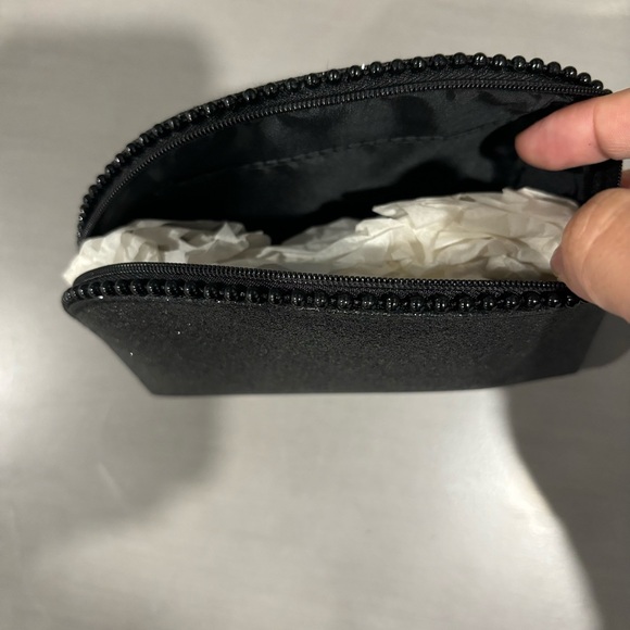 Mac Makeup Bag - Picture 5 of 7